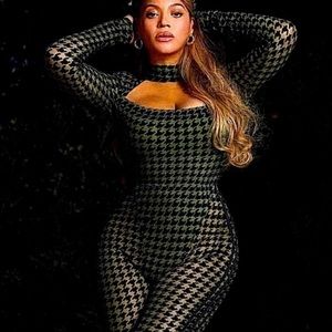 adidas Ivy Park Halls of Ivy
Allover Print Catsuit